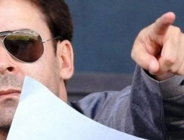 «Στο σφυρί» βγάζει ο Τσιάρτας συλλεκτική φανέλα του Ζιντάν για να ενισχύσει τους πυρόπληκτους